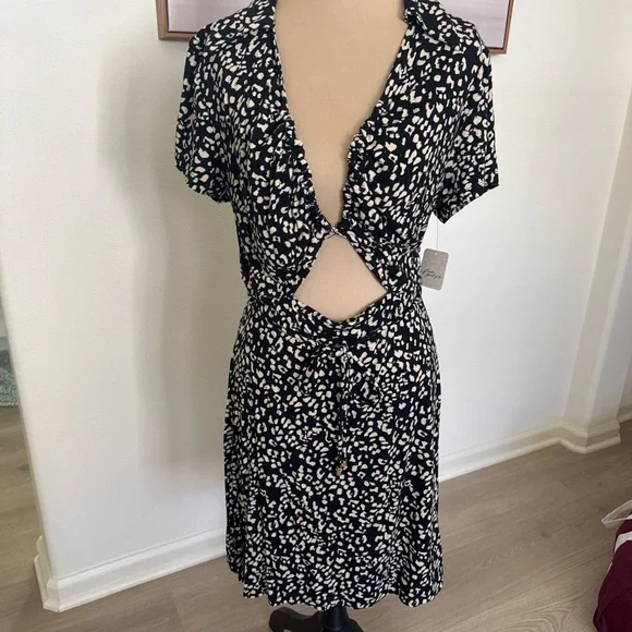 Free People Black and White Mini Dress - Picture 4 of 10